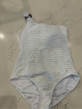 Shoshanna White Textured One Shoulder Ring One Piece Swimsuit Size 6